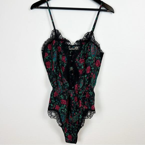 Vintage Delicates Women's Intimates Floral Sleeveless Romper Size Small - Picture 1 of 4